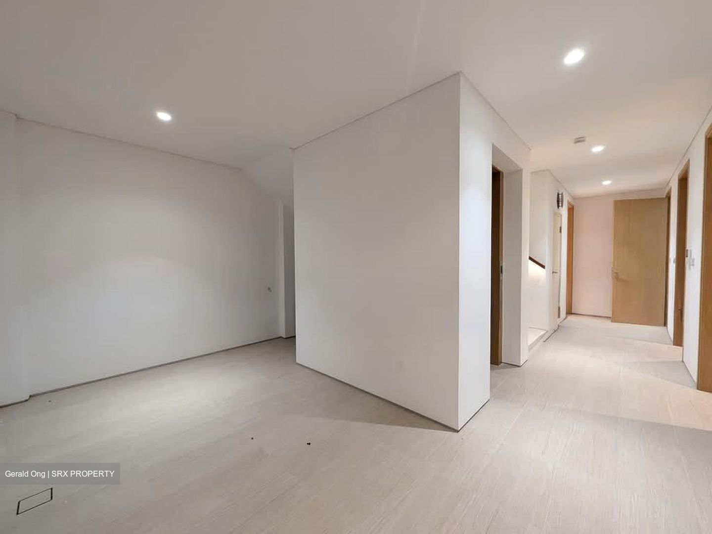 Mandai Garden (D26), Terrace #563750361